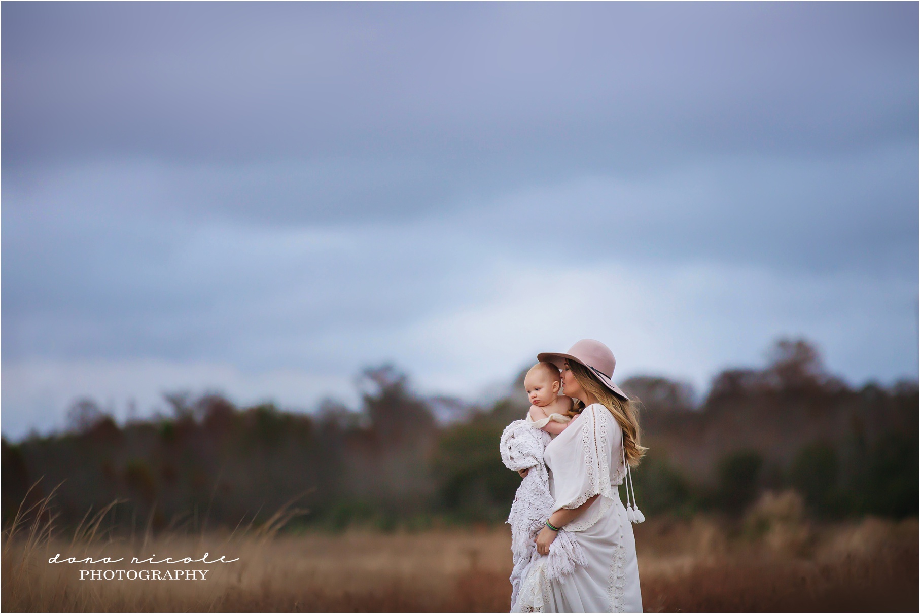 Tampa Family Photographer in Lutz | Dana Nicole Photography | Tampa, FL