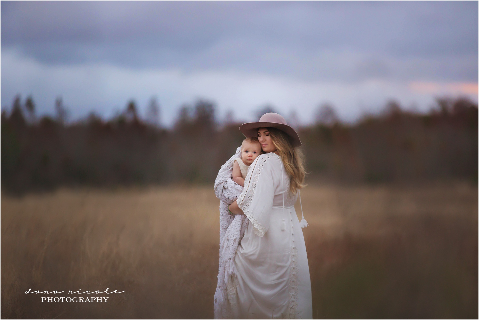 Tampa Family Photographer in Lutz | Dana Nicole Photography | Tampa, FL
