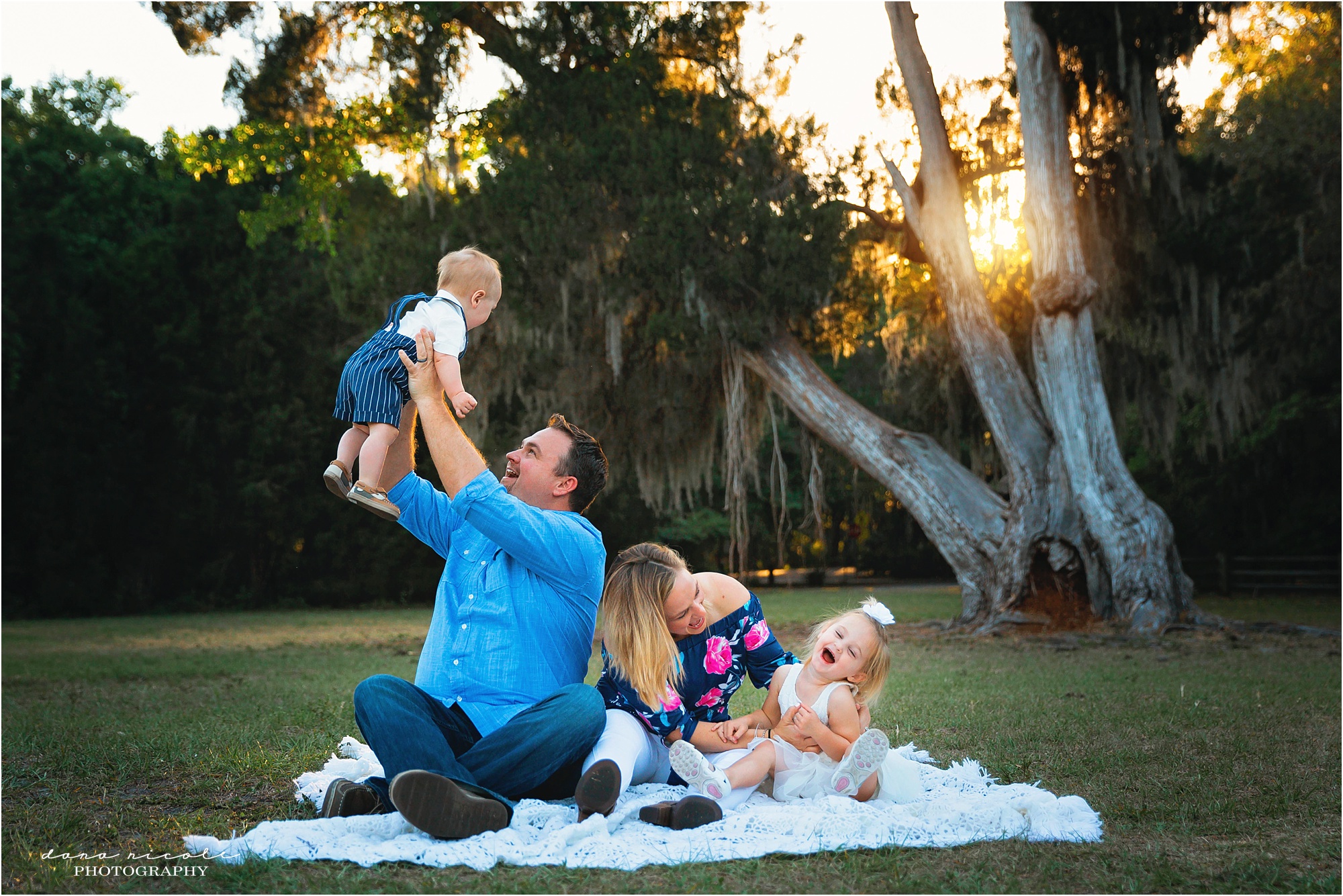 Family Photography Tampa at Philippe Park | Dana Nicole Photography | Tampa, FL