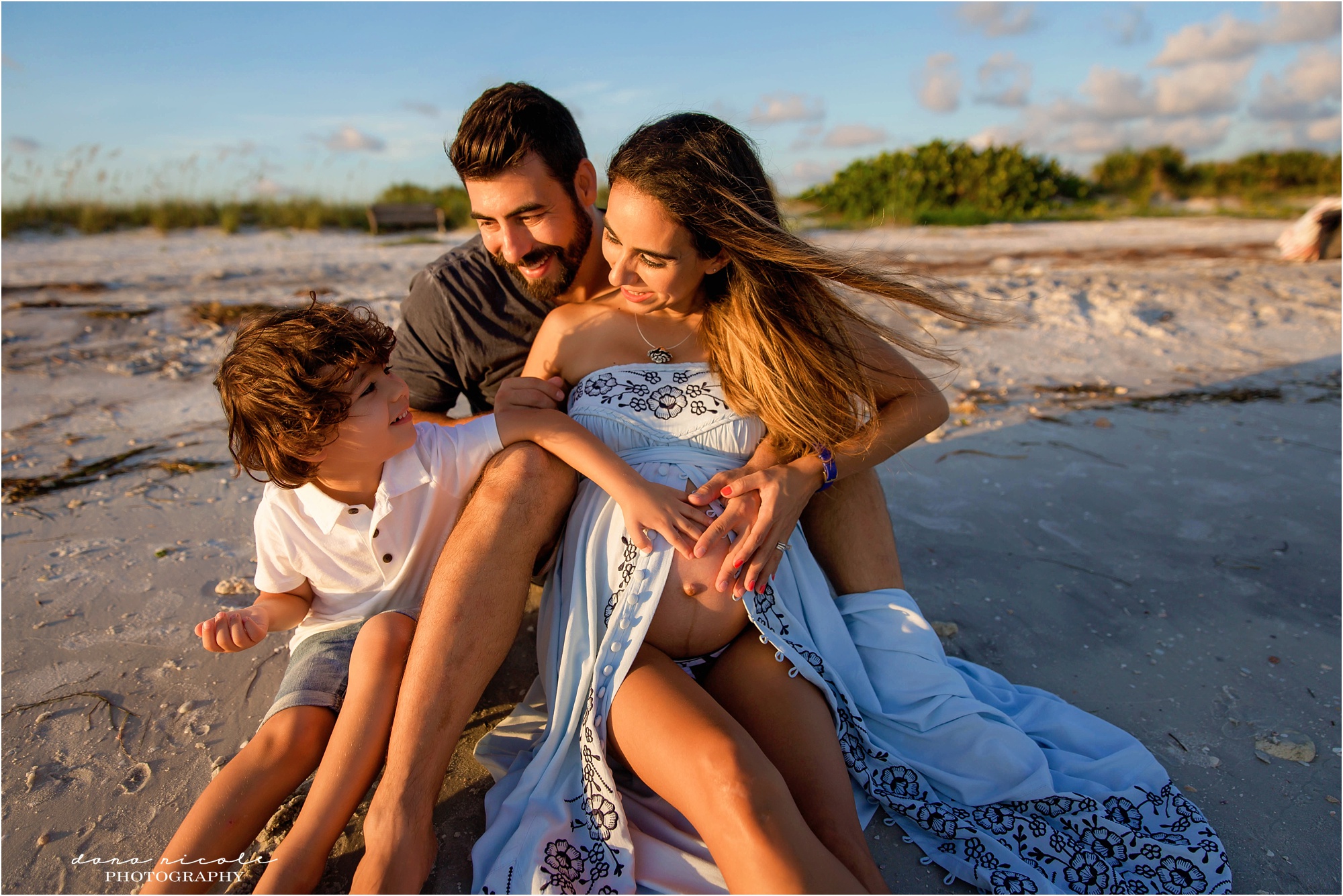 Tampa Maternity Photographer at Honeymoon Island State Park | Dana Nicole Photography | Tampa, FL
