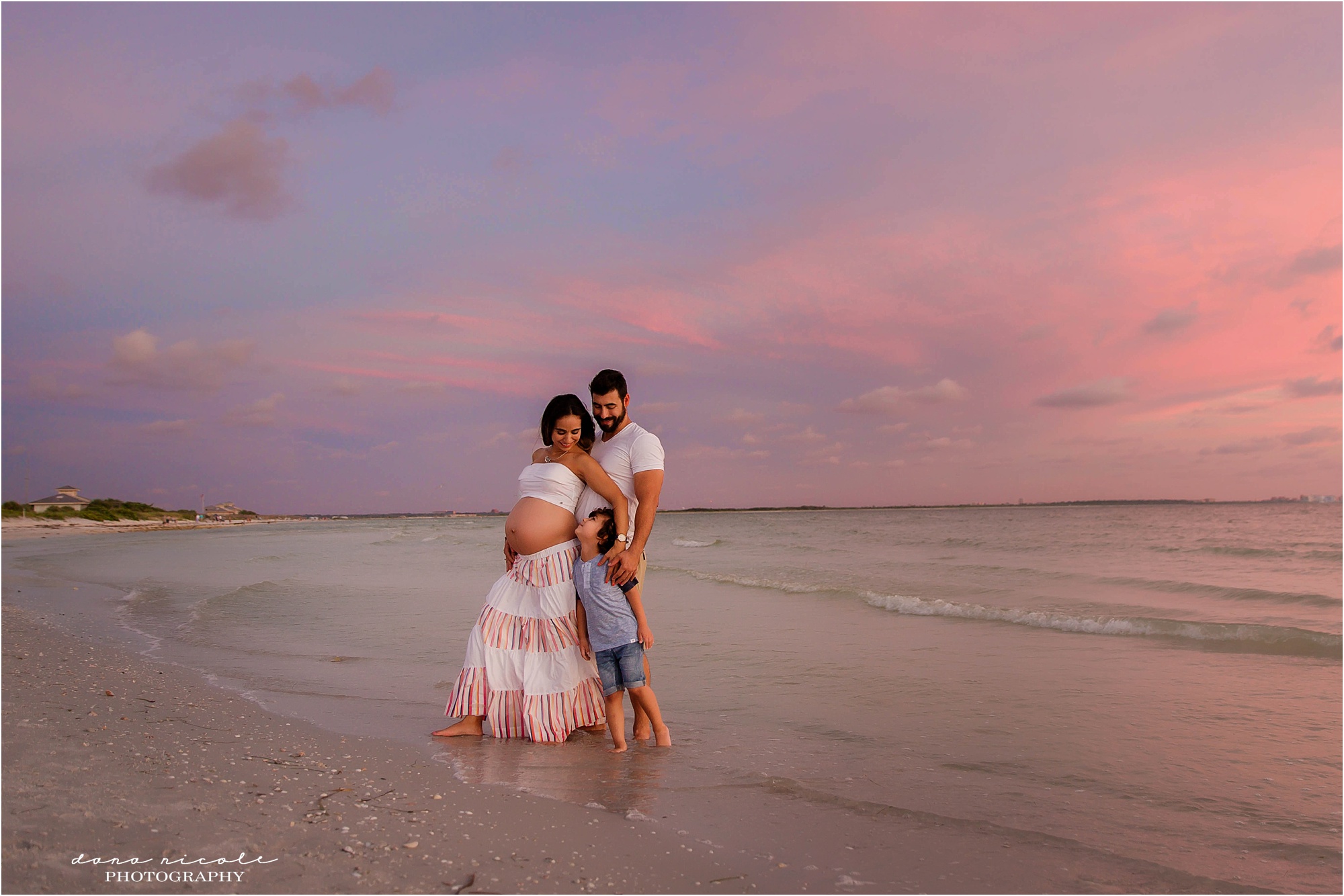 Tampa Maternity Photographer at Honeymoon Island State Park | Dana Nicole Photography | Tampa, FL