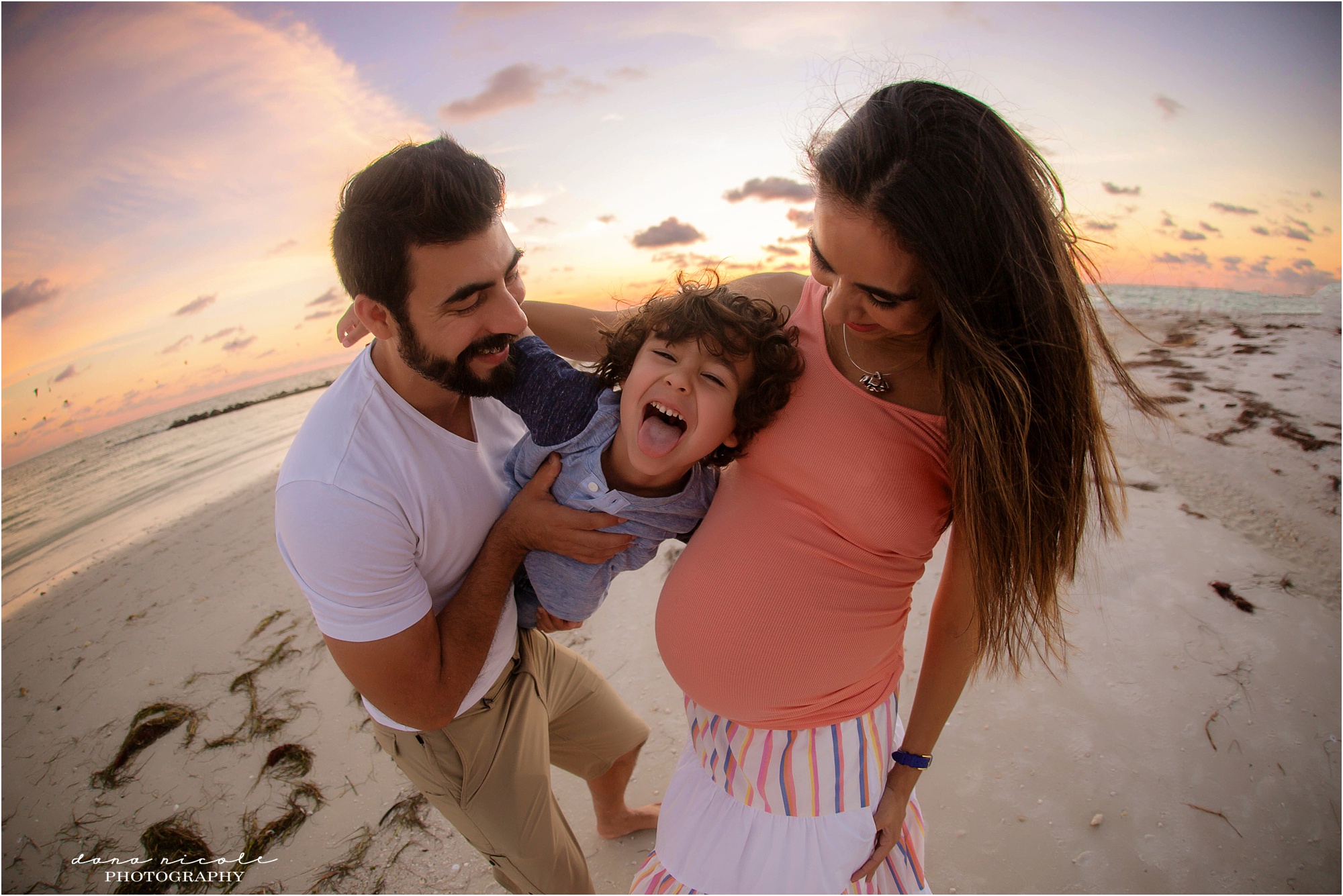 Tampa Maternity Photographer at Honeymoon Island State Park | Dana Nicole Photography | Tampa, FL