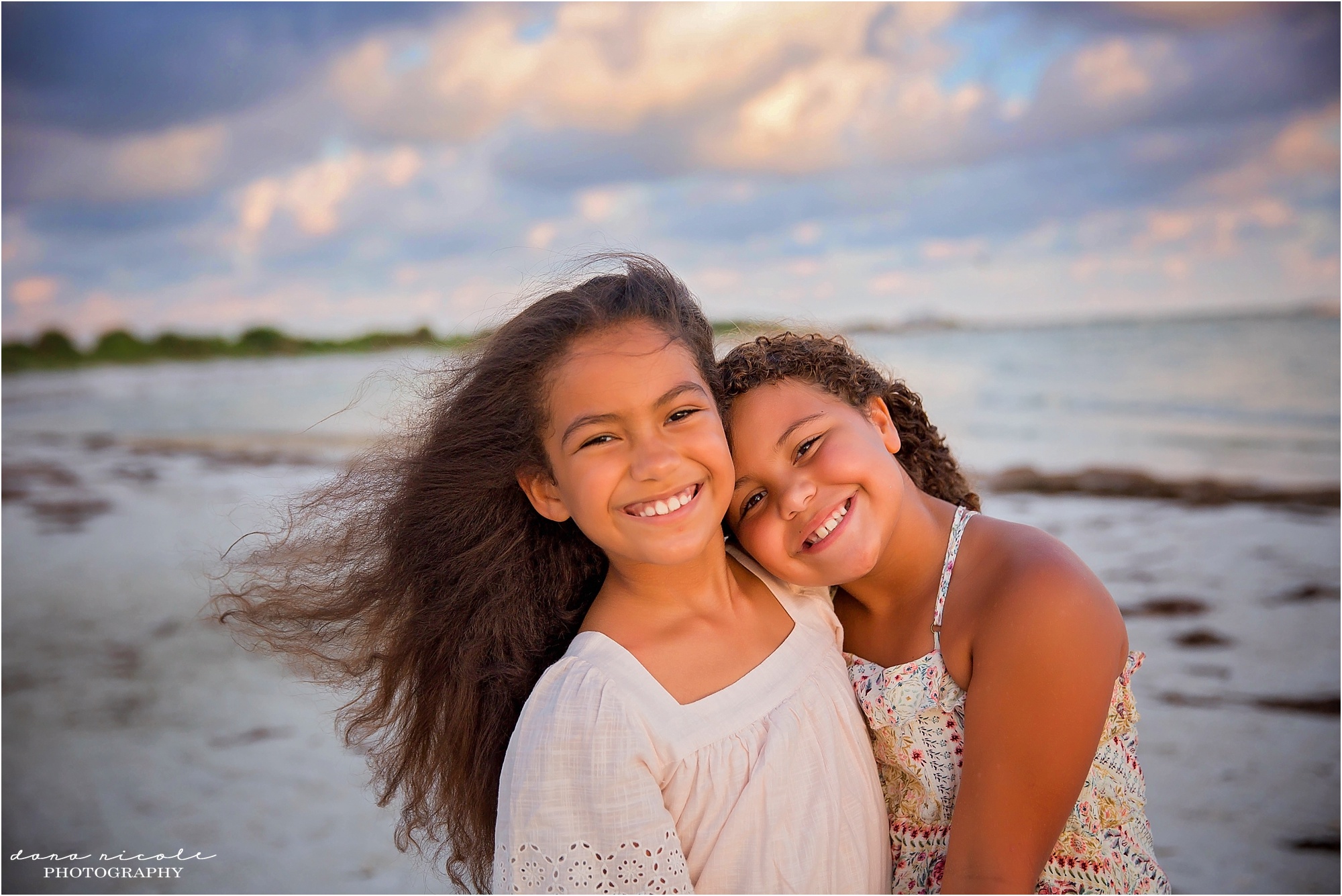 Dunedin Family Photographer at Honeymoon Island State Park | Dana Nicole Photography | Tampa, FL