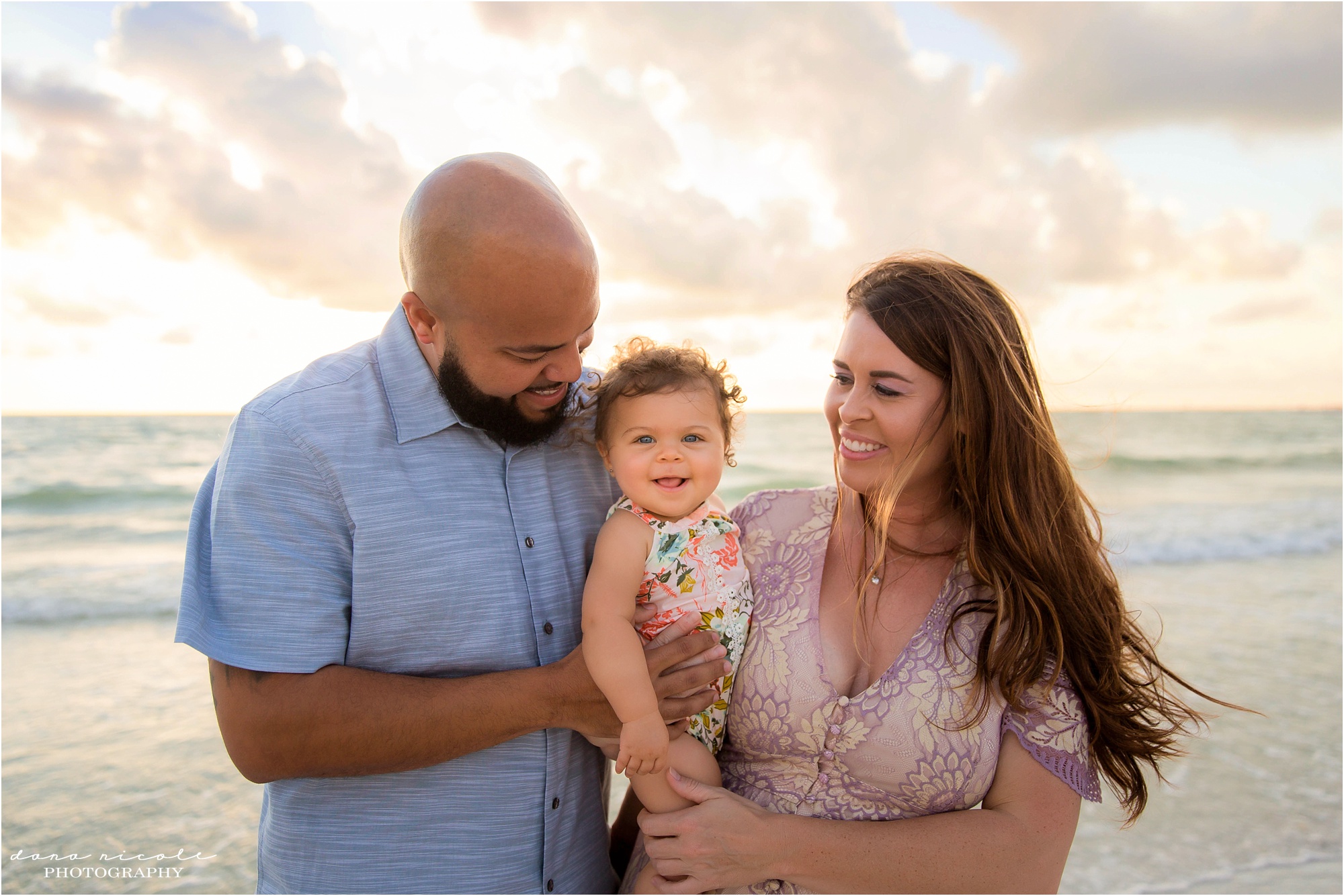 Dunedin Family Photographer at Honeymoon Island State Park | Dana Nicole Photography | Tampa, FL