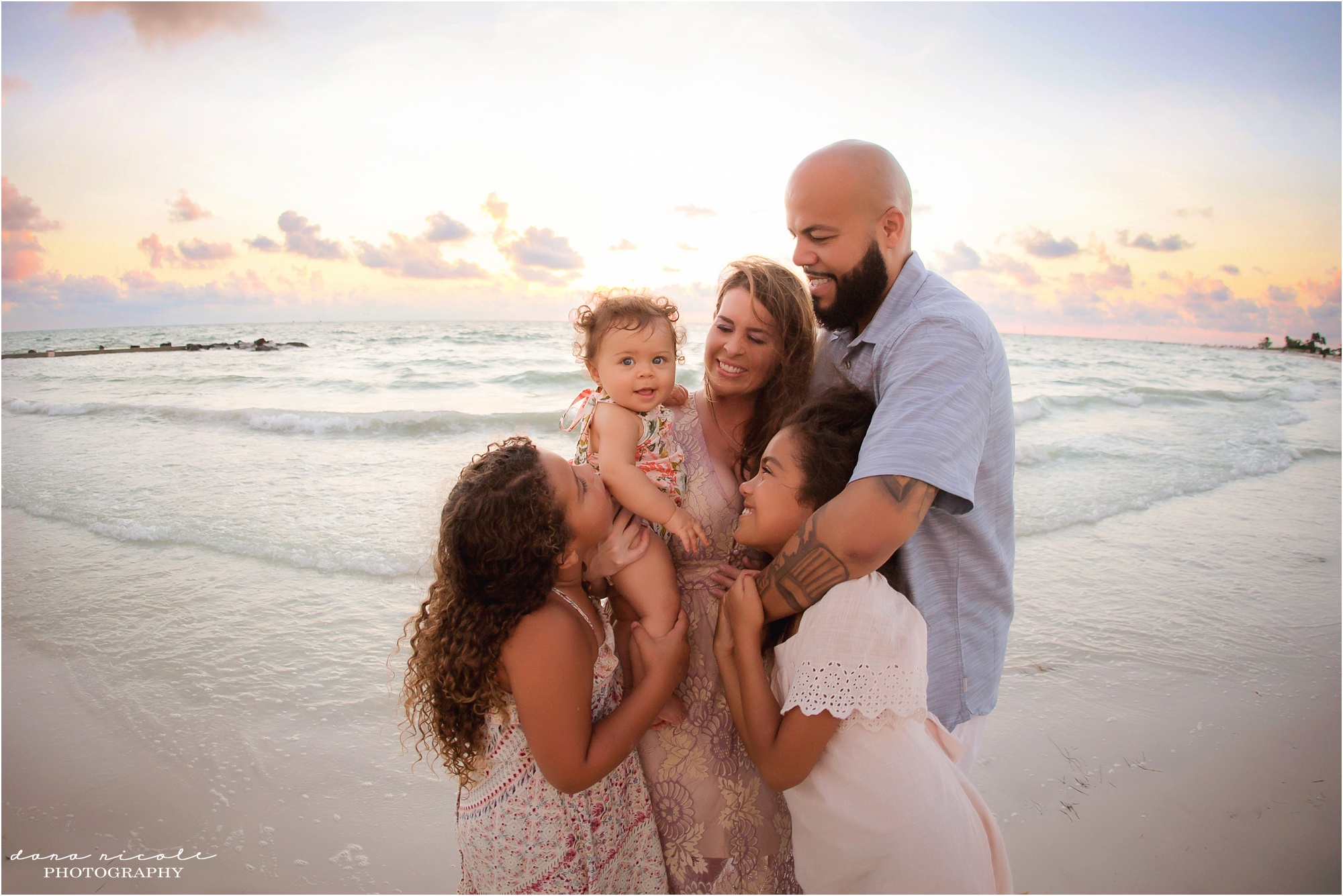 Dunedin Family Photographer at Honeymoon Island State Park | Dana Nicole Photography | Tampa, FL